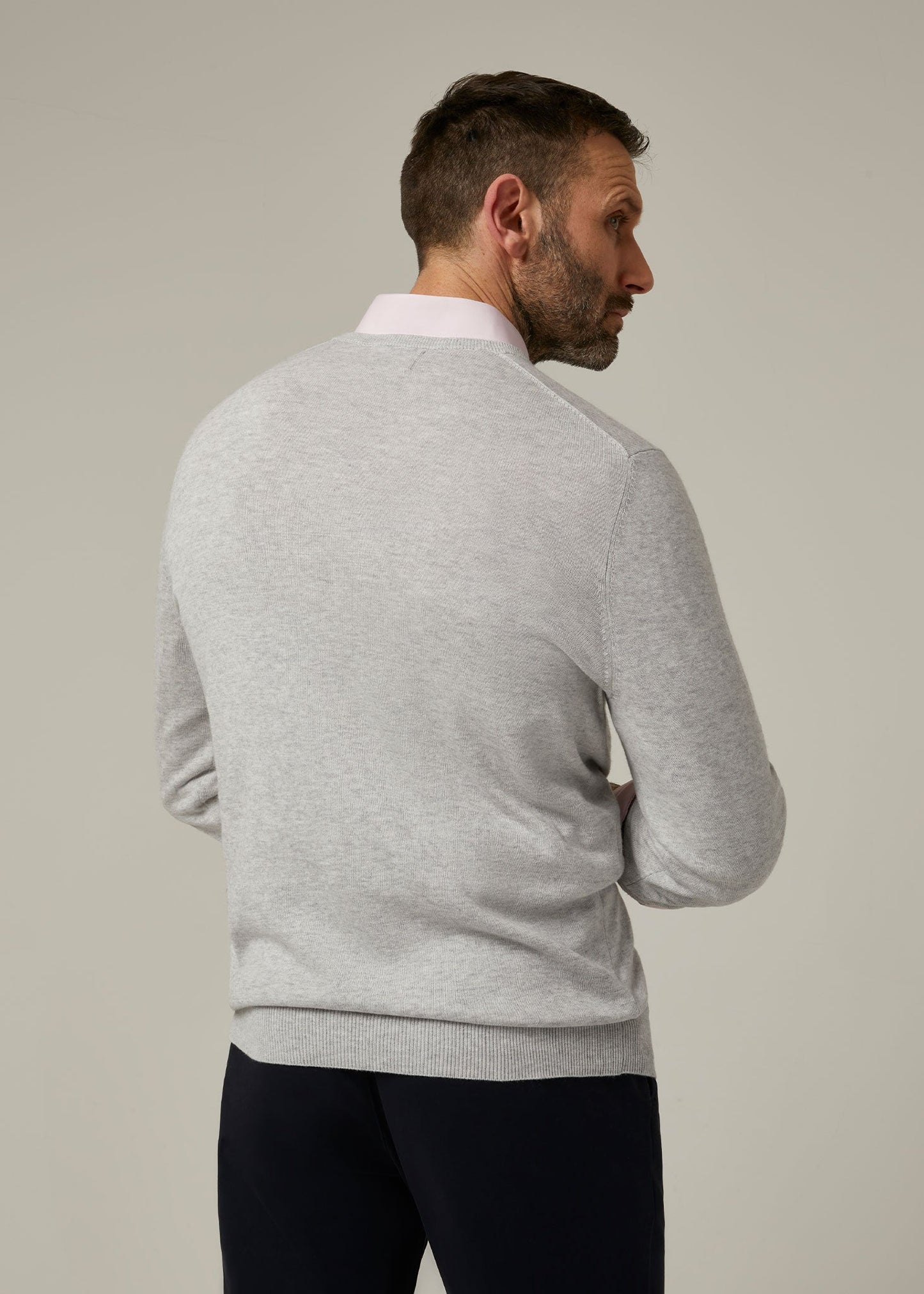 Alan Paine cotton cashmere v-neck jumper in dove